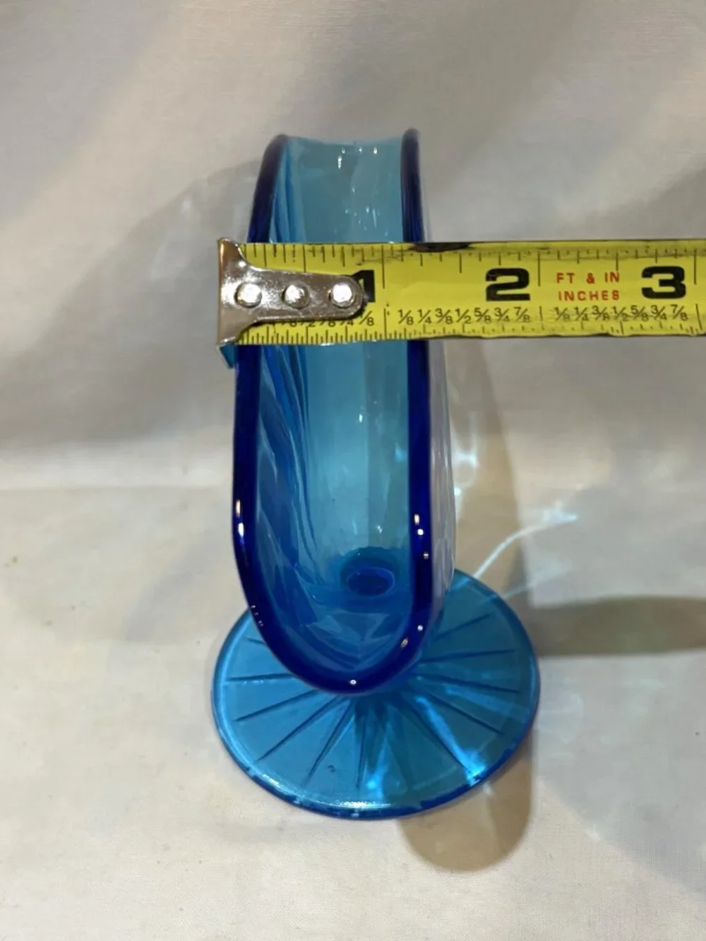 Vintage Fenton Stretch Glass Fan Vase Blue